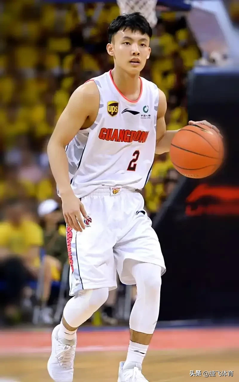 加时末段体能课后，广厦男篮防线松动备战亚冠，压力陡增，细节决定成败的简单介绍